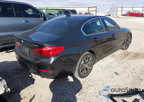 2020 BMW 530I xDrive z USA, uszkodzony, nr VIN WBAJR7C02LCD60968